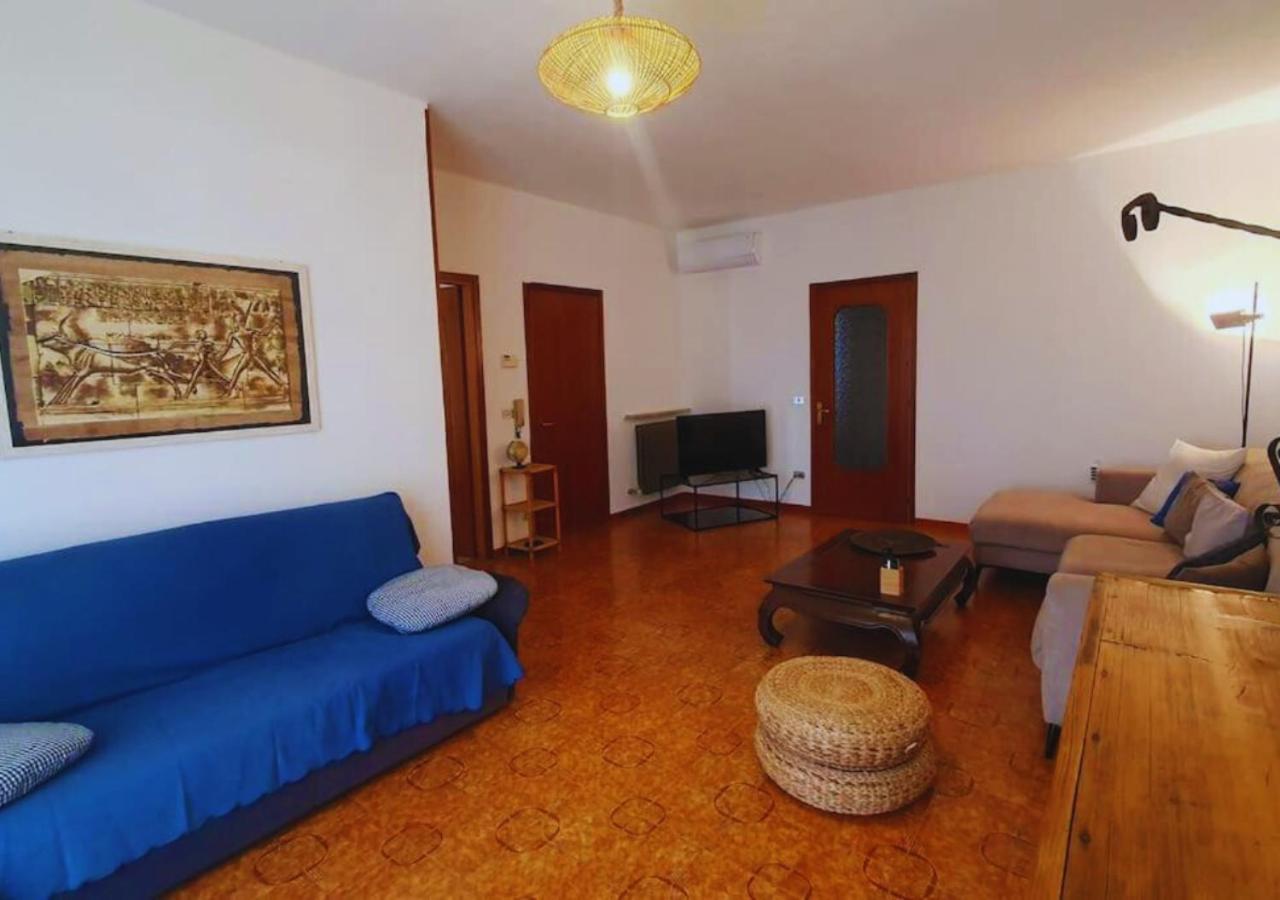 El Lugo Apartment Кола Экстерьер фото